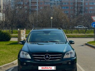 2006 Mercedes-Benz M-Класс 350 II (W164), зелёный, 1399000 рублей, вид 3