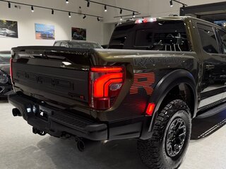 2026 Ford F-150 Raptor XIV Рестайлинг, зелёный, 19000000 рублей, вид 5