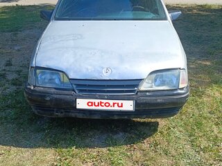1987 Opel Omega A, серебристый, 115000 рублей, вид 2