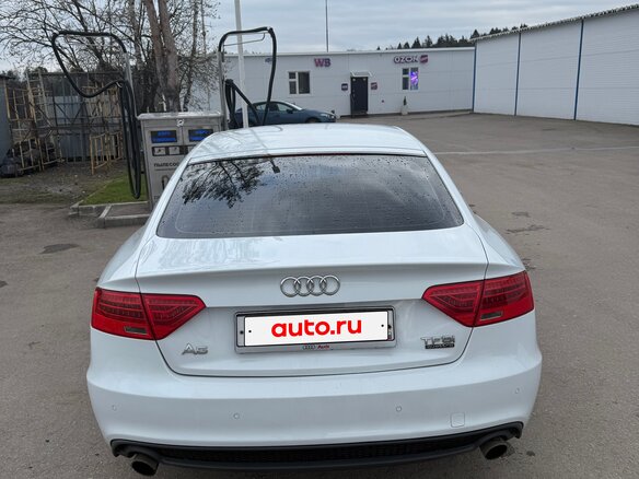 2015 Audi A5 I (8T) Рестайлинг, белый, 2050000 рублей - вид 4