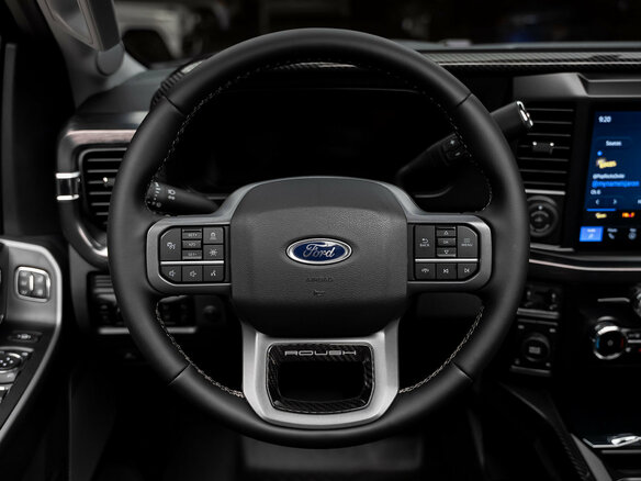 2025 Ford F-250, чёрный, 13800000 рублей - вид 6