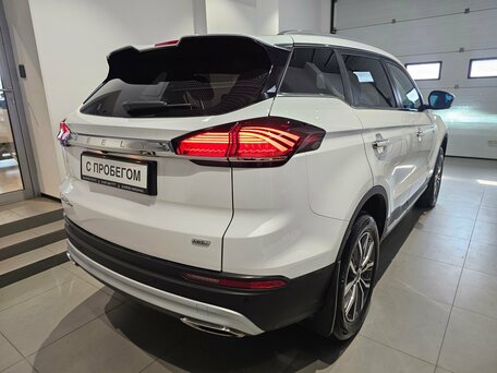 2023 Geely Atlas Pro, белый, 2019000 рублей, вид 4