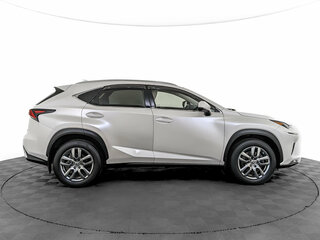 2019 Lexus NX 200 I Рестайлинг, белый, 3500000 рублей, вид 4