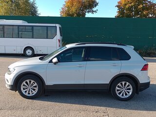 2019 Volkswagen Tiguan II, белый, 2080000 рублей, вид 5