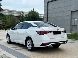 2025 Nissan Sylphy IV (B18) Рестайлинг, белый, 1620000 рублей, вид 4