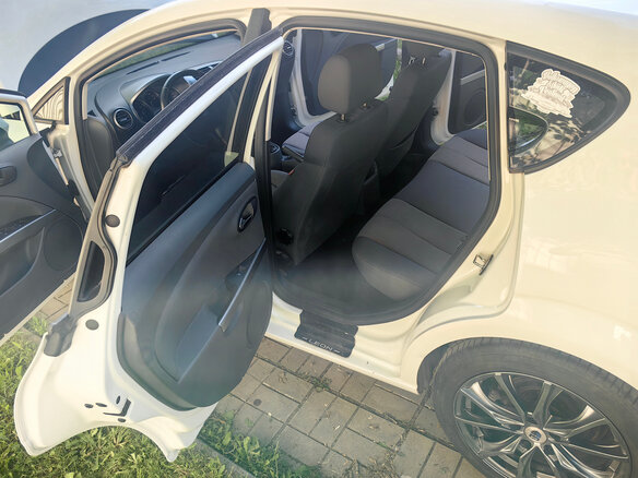 2010 SEAT Leon II Рестайлинг, белый, 535000 рублей - вид 11