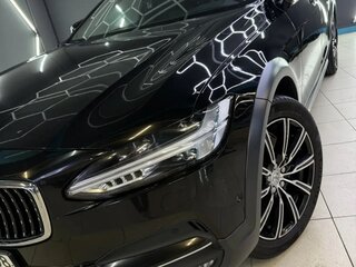 2018 Volvo V90 Cross Country I, чёрный, 3890000 рублей, вид 4