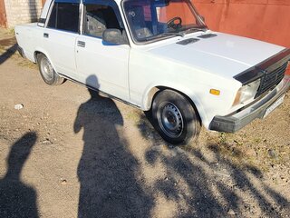 2004 Lada (ВАЗ) 2107, белый, 125000 рублей, вид 3