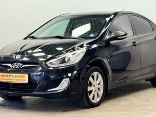 2013 Hyundai Solaris I, чёрный, 440000 рублей, вид 1