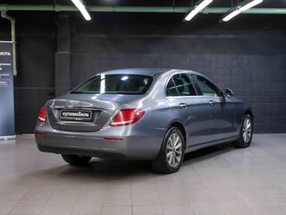 2018 Mercedes-Benz E-Класс 200 V (W213, S213, C238), серый, 1745000 рублей, вид 4