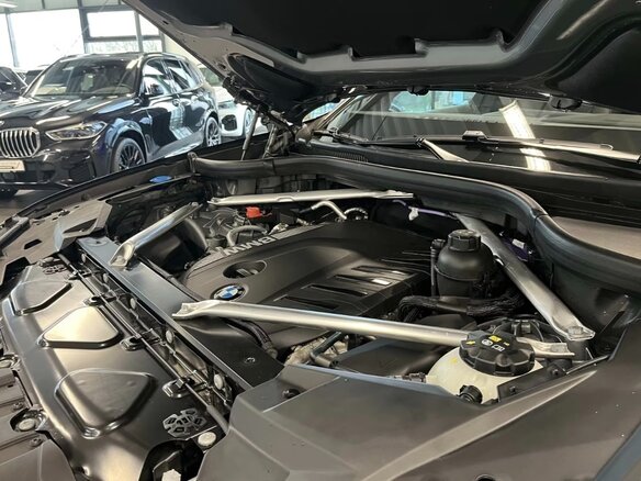 2025 BMW X6 40d III (G06) Рестайлинг, серый, 12500000 рублей - вид 16