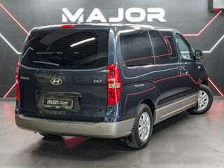 2017 Hyundai H-1 II Рестайлинг, синий, 2955000 рублей, вид 5