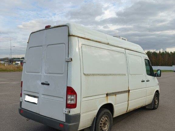 2017 Mercedes-Benz Sprinter Classic, белый, 1500000 рублей - вид 4