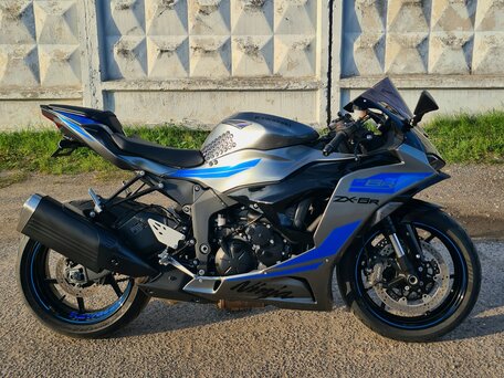 2025 Kawasaki ZX-6R Ninja, серый, 1150000 рублей, вид 5