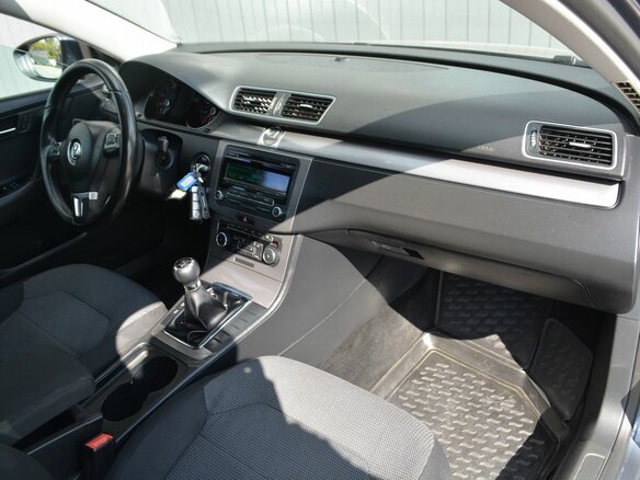 2011 Volkswagen Passat B7, серый, 879888 рублей - вид 16
