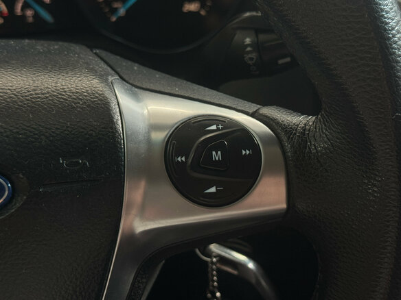 2012 Ford Focus III, белый - вид 12