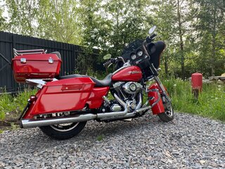 2009 Harley-Davidson Street Glide, красный, 950000 рублей, вид 2