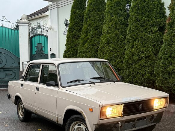 1995 Lada (ВАЗ) 2105, бежевый, 120000 рублей