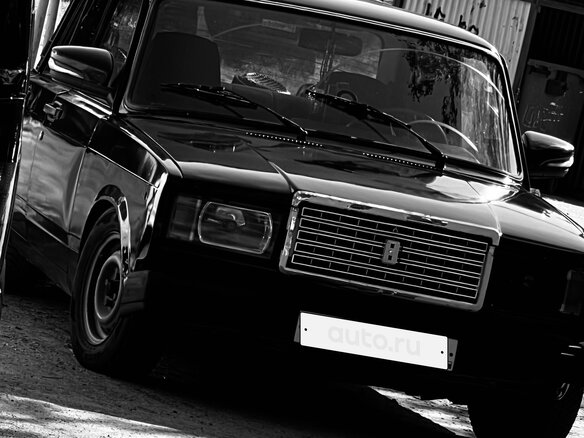 2006 Lada (ВАЗ) 2107, пурпурный - вид 1
