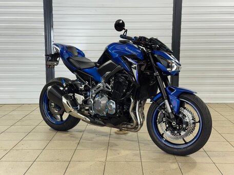 2018 Kawasaki Z 900, синий, 795000 рублей, вид 1