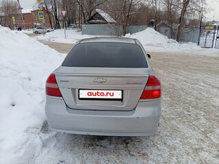 2007 Chevrolet Aveo I Рестайлинг, серебристый, 330000 рублей, вид 4