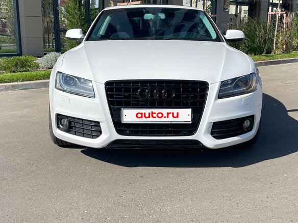 2009 Audi A5 tiptronic I (8T), белый, 1580000 рублей - вид 2