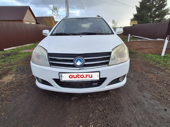 2013 Geely MK Cross I, белый, 300000 рублей