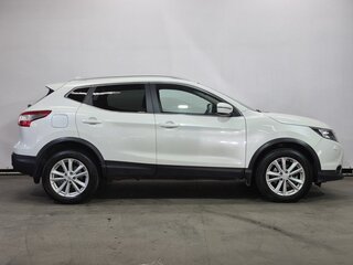 2017 Nissan Qashqai II, белый, 1495000 рублей, вид 4