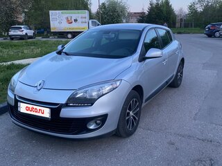 2012 Renault Megane III Рестайлинг, серебристый, 590000 рублей, вид 1