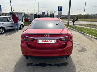 2017 Mazda 6 III (GJ) Рестайлинг, красный, 1615500 рублей, вид 4