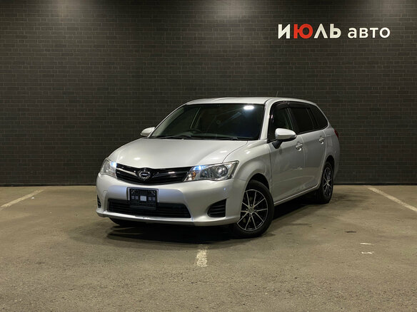 2013 Toyota Corolla Fielder XI (E160, E170, E180), серый, 1149000 рублей