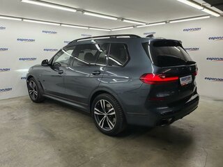 2021 BMW X7 40i I (G07), серый, 6690000 рублей, вид 4