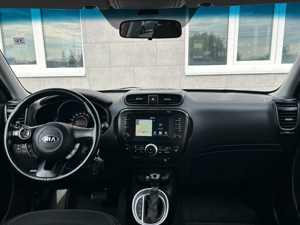 2018 Kia Soul II Рестайлинг, красный - вид 15