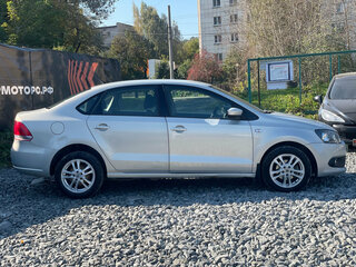 2011 Volkswagen Polo V, серебристый, 549000 рублей, вид 4