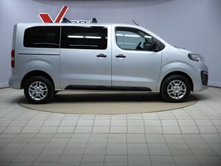 2020 Peugeot Traveller I, серебристый, 2590000 рублей, вид 4