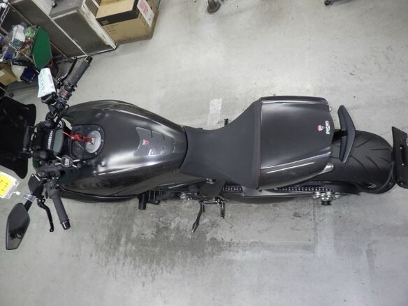 2011 Ducati Diavel Carbon, чёрный, 871000 рублей - вид 10
