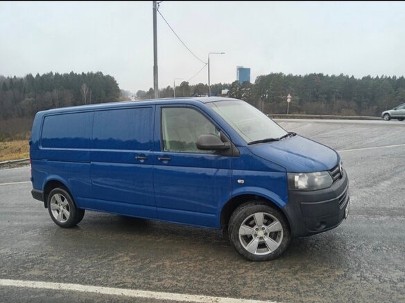2012 Volkswagen Transporter, синий, 1385000 рублей - вид 10