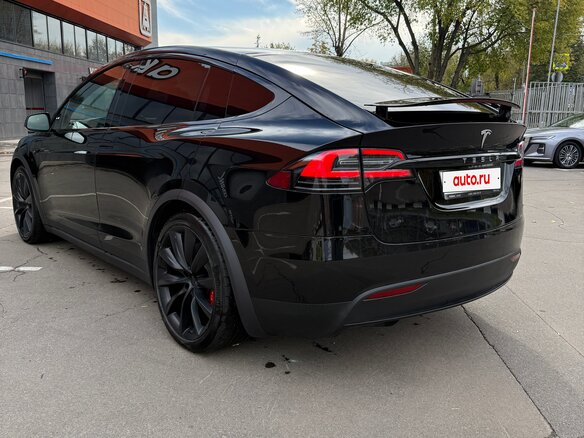 2019 Tesla Model X Performance I, чёрный, 5760000 рублей - вид 5