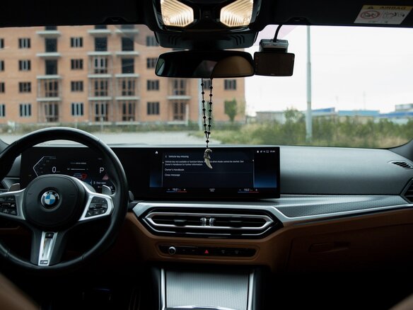 2023 BMW 3 серии 320i VII (G2x) Рестайлинг, серый, 5300000 рублей - вид 14