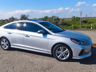 2017 Hyundai Sonata VII (LF) Рестайлинг, серый, 1900000 рублей, вид 4