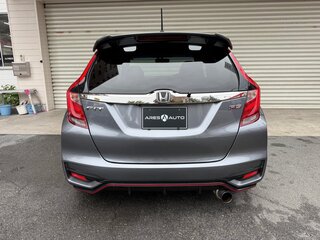 2019 Honda Fit III Рестайлинг, серый, 970000 рублей, вид 4
