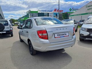 2026 Lada (ВАЗ) Granta I Рестайлинг, серебристый, 861300 рублей, вид 2