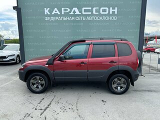 2019 Chevrolet Niva I Рестайлинг, красный, 819000 рублей, вид 3