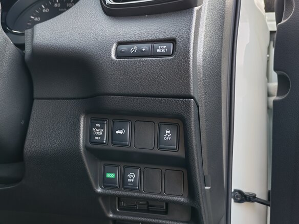 2019 Nissan X-Trail III, белый, 2820000 рублей - вид 25