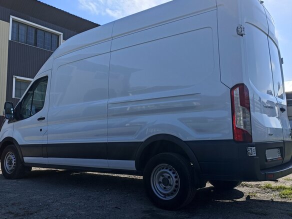 2017 Ford Transit, белый, 3300000 рублей - вид 4
