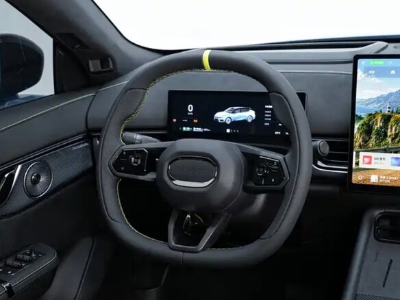 2026 Lynk & Co 07 GT I Рестайлинг, чёрный, 4265007 рублей - вид 9