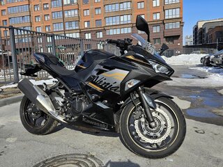 2019 Kawasaki Ninja 400, чёрный, 550000 рублей, вид 1