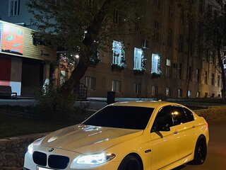 2013 BMW 5 серии 520d VI (F10/F11/F07) Рестайлинг, белый, 1650000 рублей, вид 1