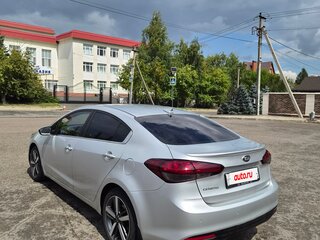 2018 Kia Cerato III Рестайлинг (Classic), серебристый, 1100000 рублей, вид 4