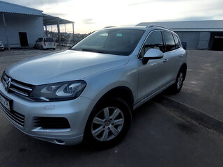 2011 Volkswagen Touareg II, серебристый, 2800000 рублей, вид 1